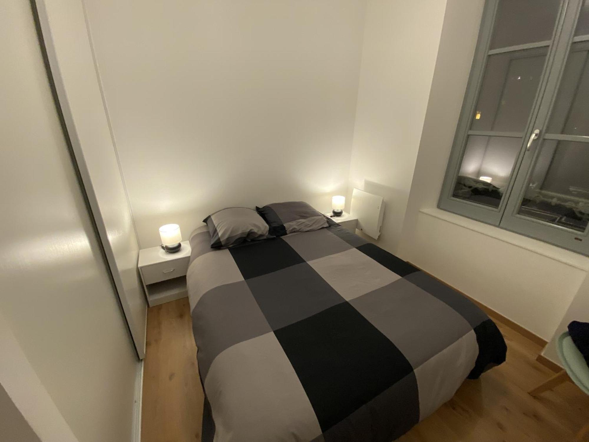 Royat : Superbe Appartement En Face Des Thermes Buitenkant foto